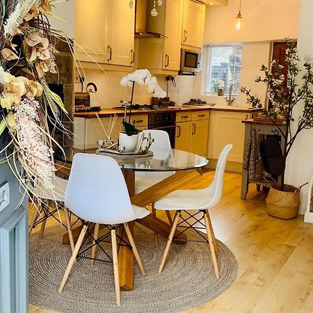 The Tenth House, Grade II Listed Georgian Town House, Wirksworth, Derbyshire, Peak District Cottage, Sleeps 4 Eksteriør bilde